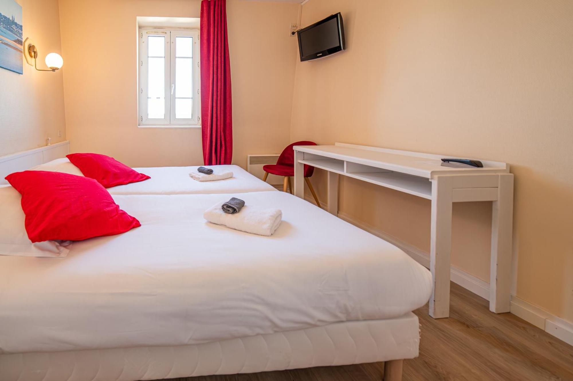 Hotel De La Mairie Saint-Pol-de-Léon Eksteriør bilde